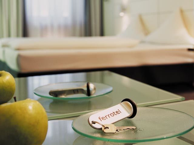 Ferrotel - Partner Of Sorat Hotel